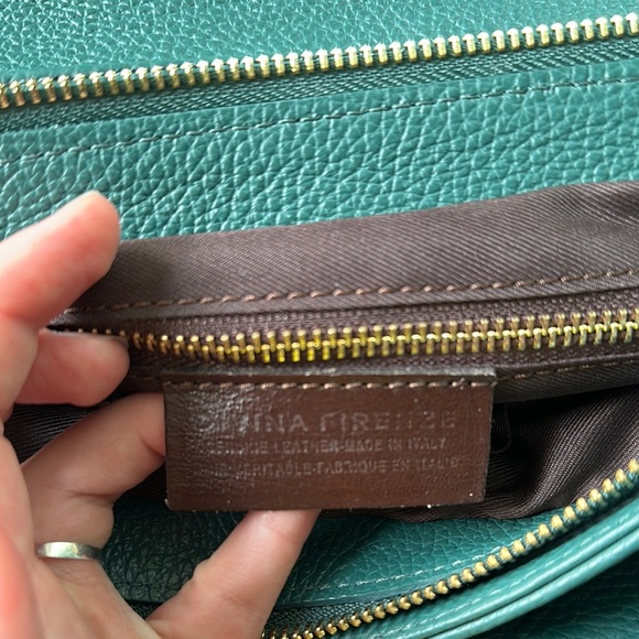 Glossy Green Shoulder Bag with Gold Accents - Picture 6 of 12